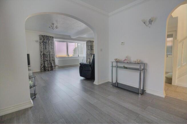 Dining area3