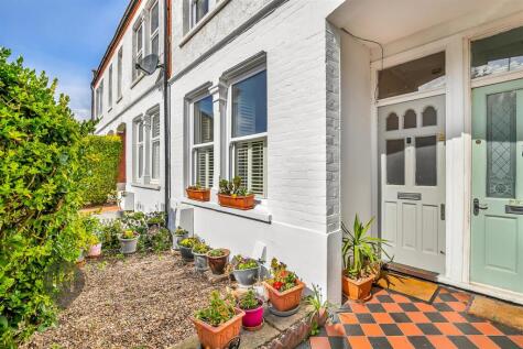 Standen Road, London