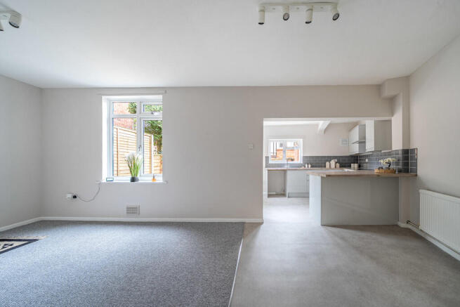 1388015-6-6936c10...