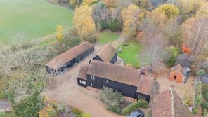 The Barn, Common Farm, Luton Road, Luton LU4 9UH