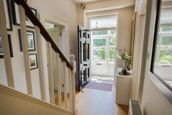 ENTRANCE PORCH