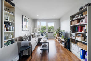 25, 53 St Davids Apartments, Lough Road, London N7 8BZ