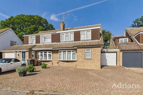 Roughtons, Galleywood, Chelmsford, CM2 8PF