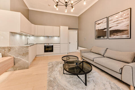 Finborough Road, Chelsea, London, SW10