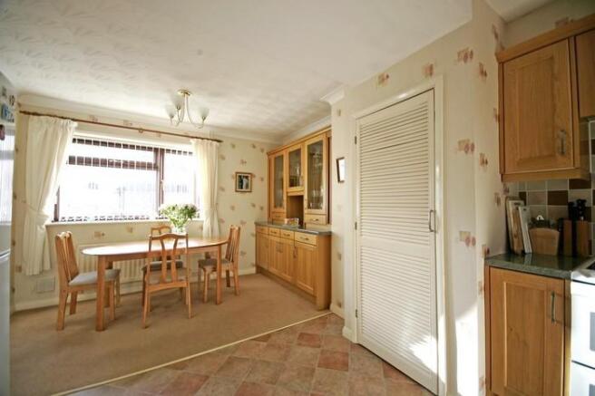 Kitchen Dining Rm