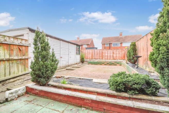 3 bed Semi-Detached for sale Image 11