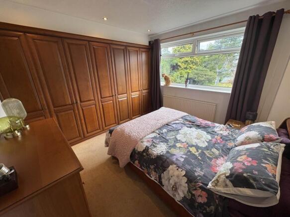 3 bed Detached Bungalow for sale Image 9