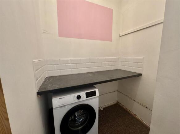 1 bed Flat to rent Image 10