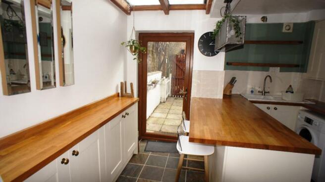 Photo 13
