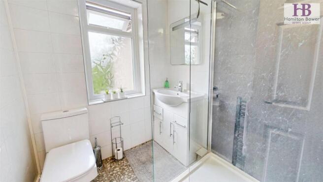 3 bed Terraced for sale Image 12