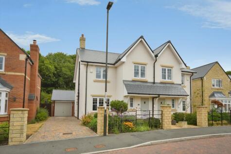 Settlement Drive, Clowne, Chesterfield, Derbyshire, S43
