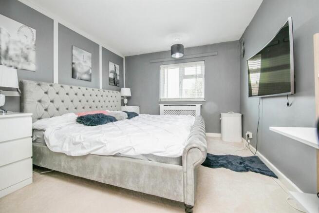 Newnham Avenue, Woodbridge photo 4