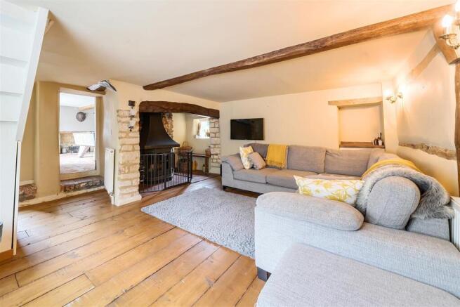 Pear Tree Cottage, 12 Blakesley Hill Greens Norton