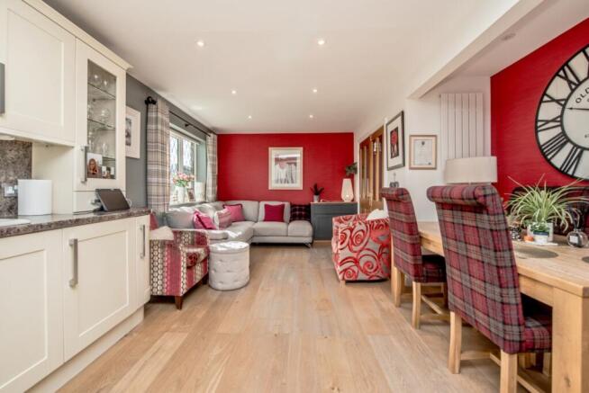 Highley Park, Clifton, Brighouse, West Yorkshire, HD6 photo 4