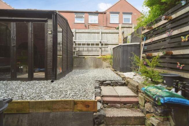 2 bed Terraced for sale Image 12