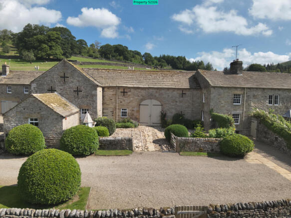 4 bed Detached to rent Image 11