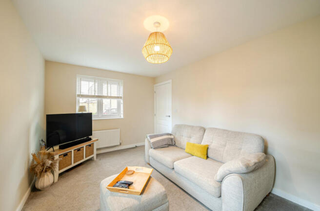 3 bed Semi-Detached for sale Image 5
