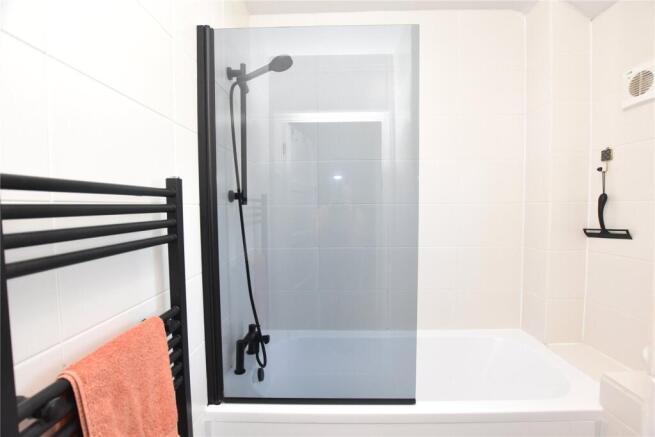 3 bed Terraced for sale Image 7