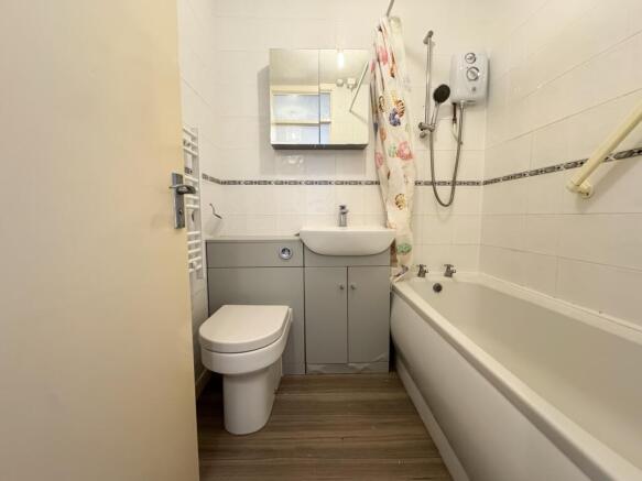 2 bed Penthouse for sale Image 9