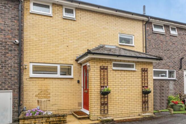 2-bed terraced on Fremlin Close, Rusthall, Tunbridge Wells, £350,000