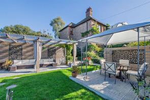 1, Bridge Cottages, Station Hill, Maidstone ME15 0JG