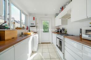 26, Thurso Street, London SW17 0JB