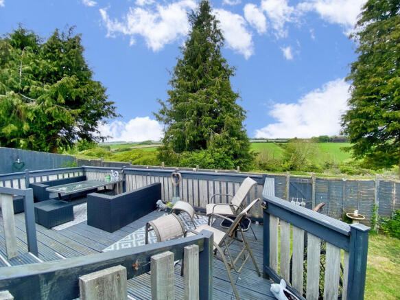 Large Deck