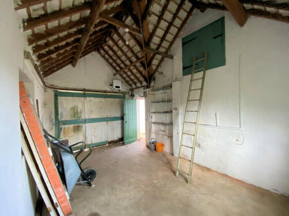 Photo 28