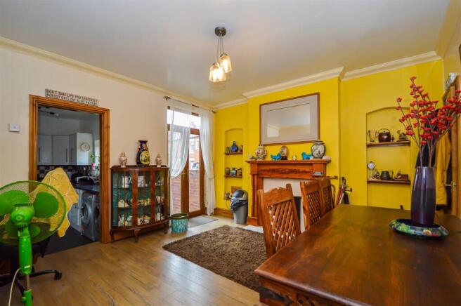 3 bed End of Terrace for sale Image 4