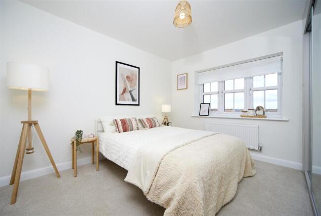 3 bed Detached for sale Image 8