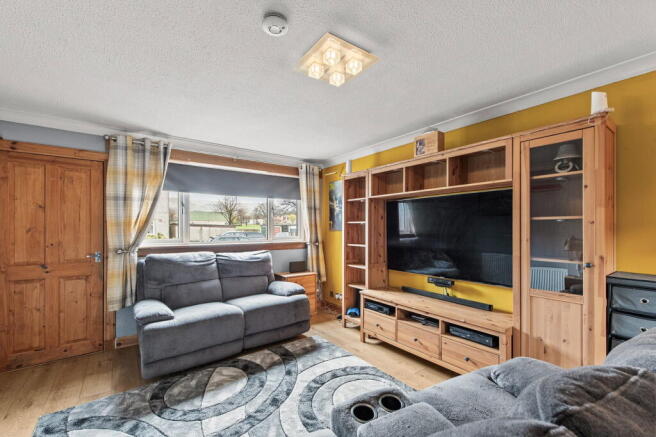 5 The Cleaves, Tullibody, FK10 2XD photo 4