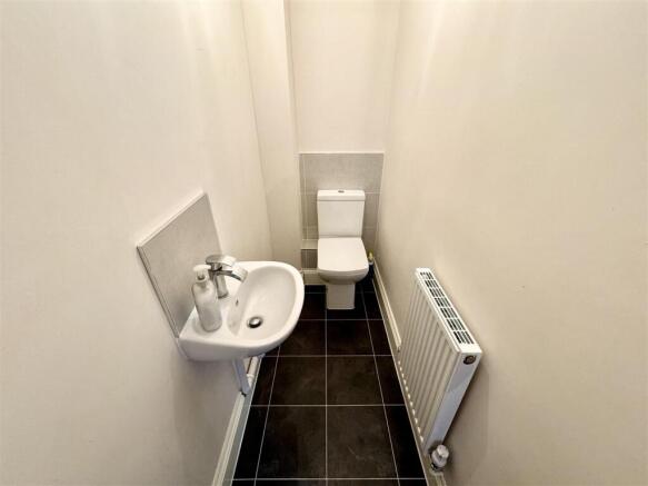 2 bed Cottage to rent Image 7