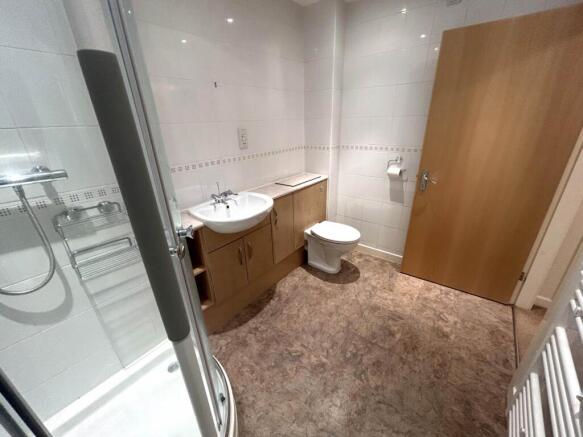 1 bed Flat for sale Image 12