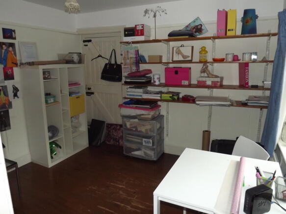 Photo 7