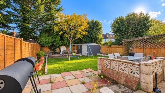 Nursery Avenue, Croydon photo 3