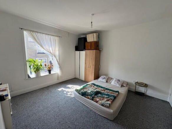 2 bed Terraced for sale Image 5