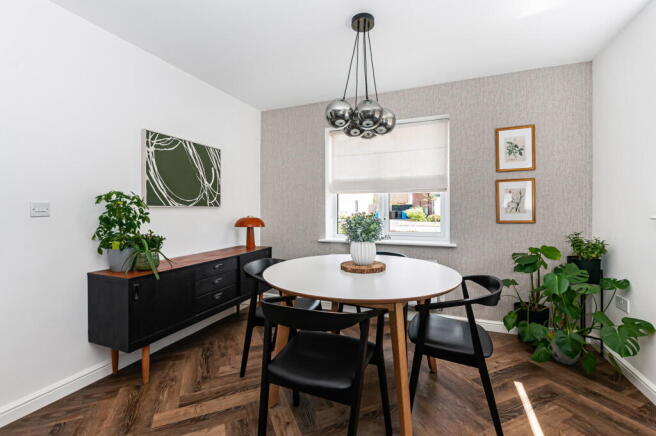 3 bed Semi-Detached for sale Image 11