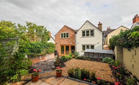 Chapel Cottage, Manor Road, Kings Bromley, DE13