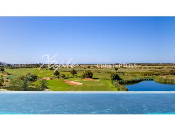 Brand New Luxury Golf Front Properties For Sale In Vilamoura (43)