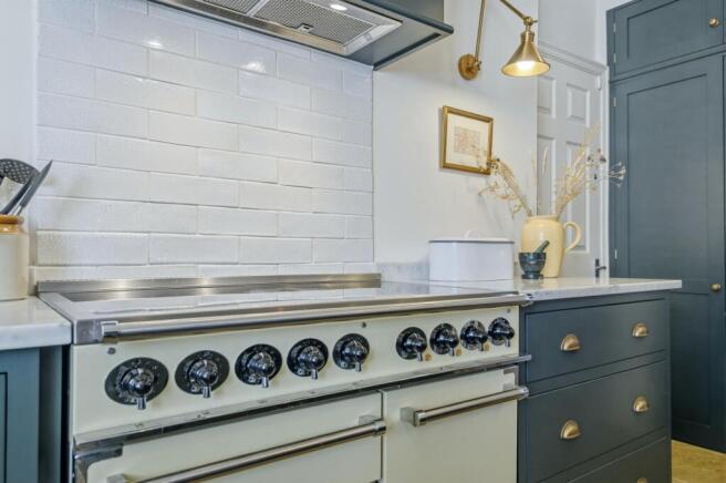 5 bed Character Property for sale Image 6