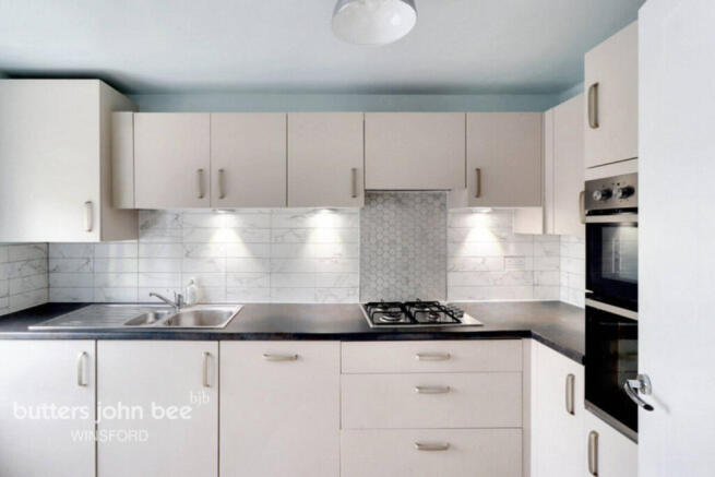 Hough Street, WINSFORD photo 5