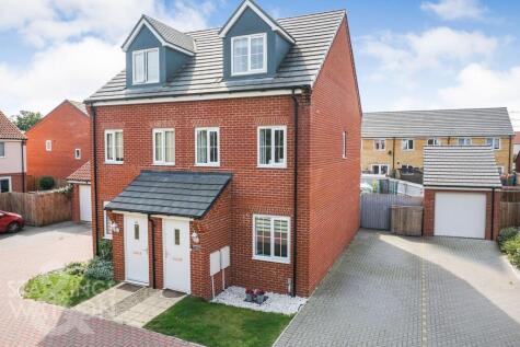 Harness Maker Way, Hethersett, Norwich