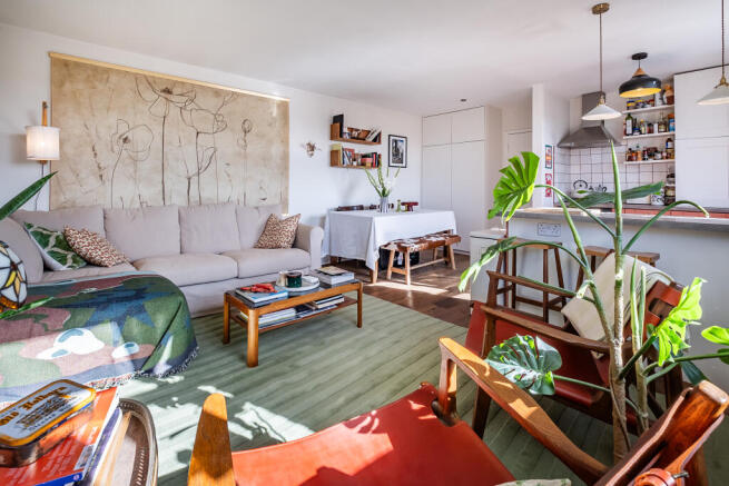 1-bed flat on Harrow Road, London, W9, £325,000