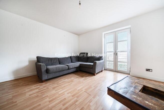 4fe0739e-2f60-48fe-9