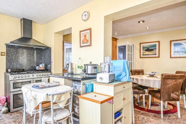 Kitchen/breakfast ro