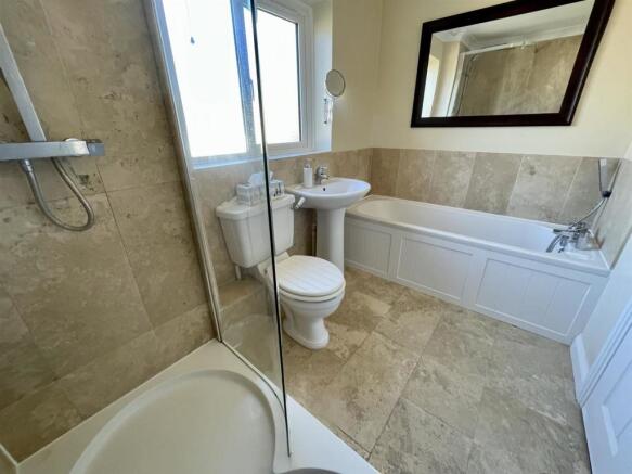 Bathroom.JPEG