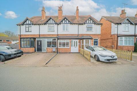 Lugtrout Lane, Catherine-De-Barnes, B91