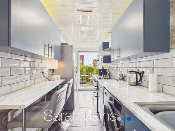 Breakfasting Kitchen