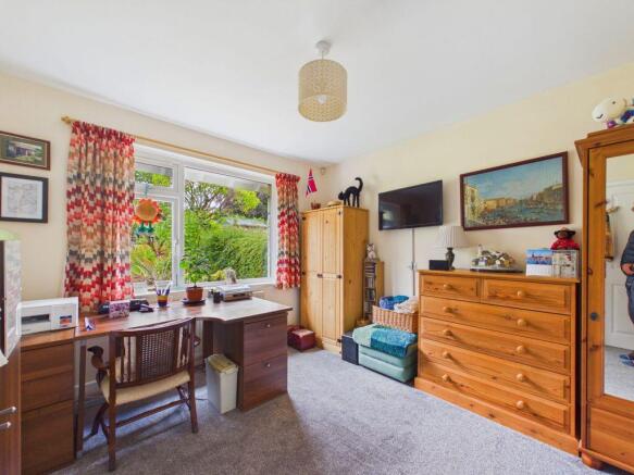 3 bed Semi-Detached Bungalow for sale Image 6