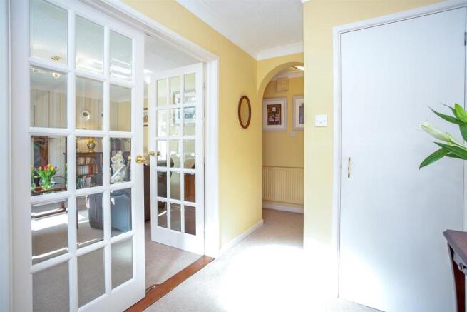 Entrance Hall 1.jpg